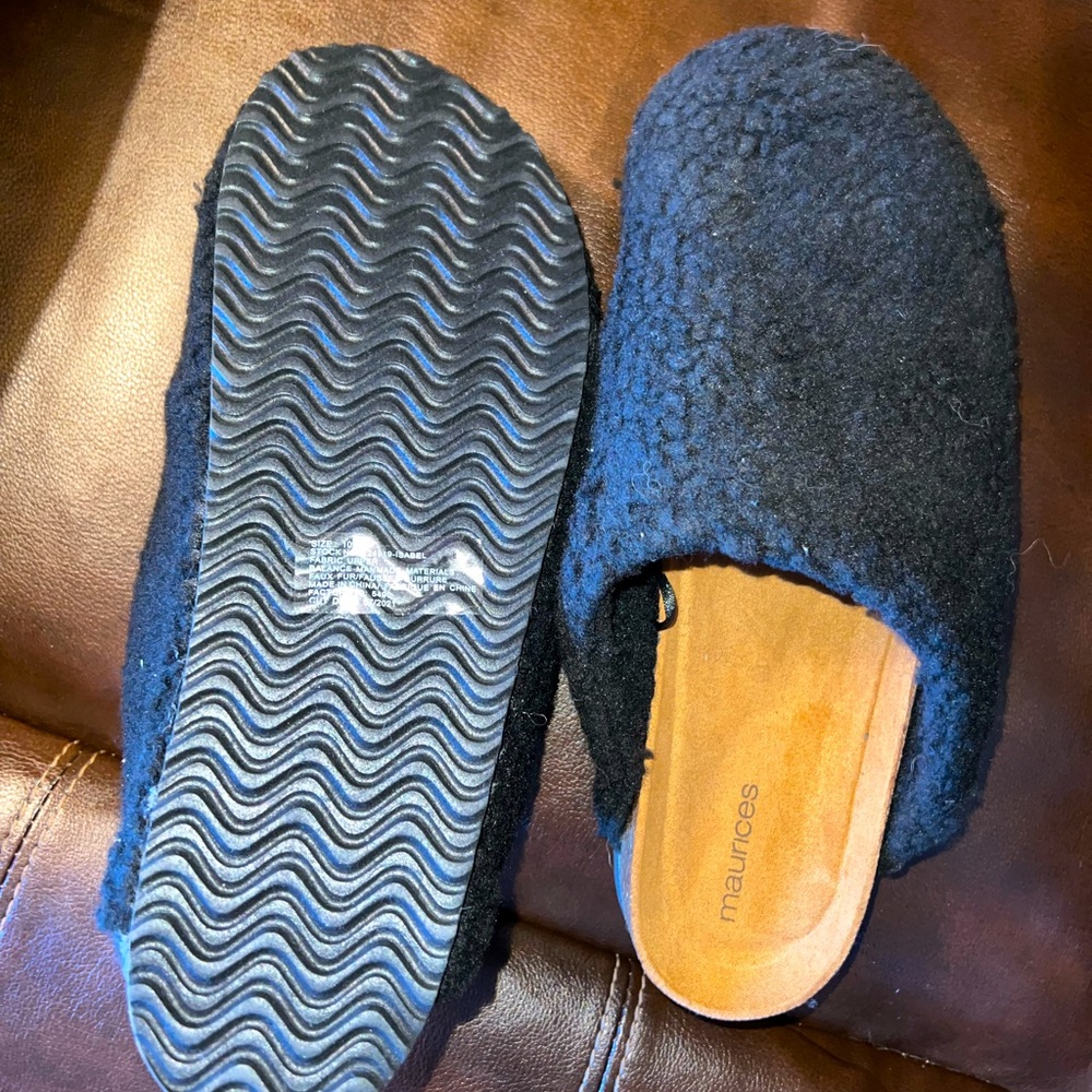 Womens black slip on, clog style shoes size 10
